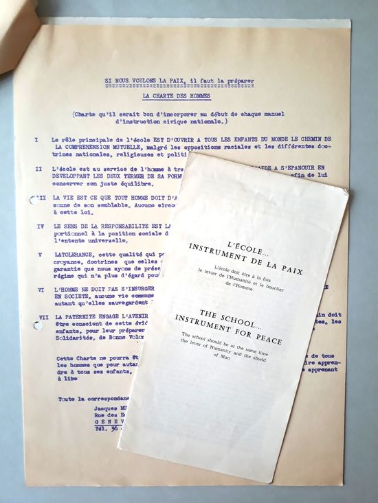 Montage de documents issus du fonds