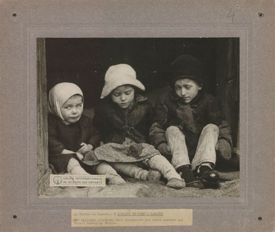 AEG, Archives privées 92.105.113