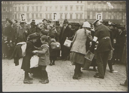 AEG, Archives privées 92.105.2