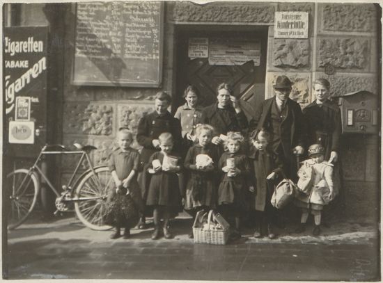 AEG, Archives privées 92.105.3