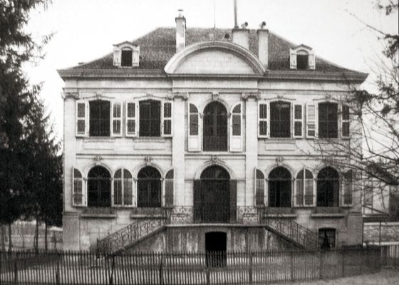 CIG, Maison du quartier des Eaux-Vives où se trouvait l'église russe